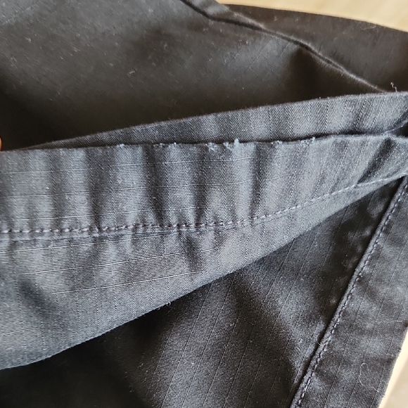 5.11 Tactical Black Cargo Pants with Multi-Pocket Utility Size 18 Long - Picture 7 of 8